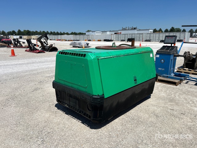 1997 Ingersoll Rand P185W JD Air Compressor
