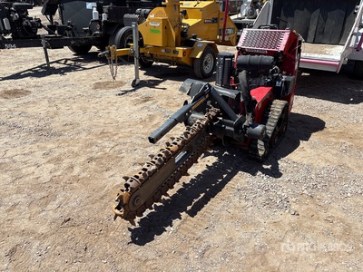 Toro Tracked جرافة الحفر
