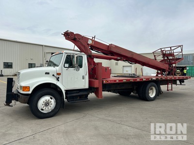 1994 Elliott ECG-4-85-H 85 ft on 1995 International 4700 4x2 Camion Nacelle