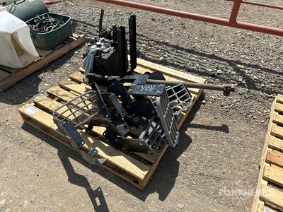 Quantity of 4 Tractor Steps
