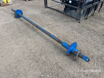 2015 Steelmax 156 in 10400 lb Esparcidor
