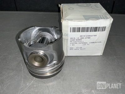 (16) MTU 9060304417 Internal Combustion Engine Pistons