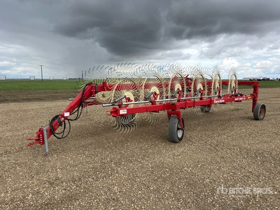 Farm King RE12 12 Wheel Andanatore fieno