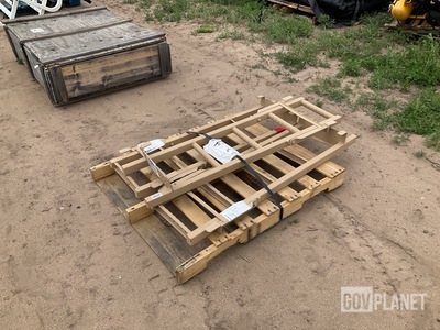 (3) 12442968 Vehicle Boarding Ladders