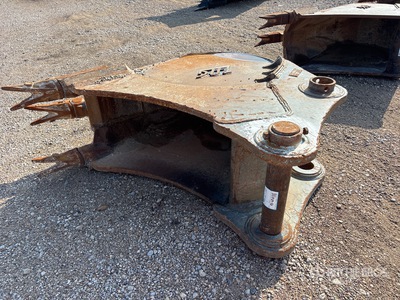 Tag 24 in V-Ditching Godet de pelleteuse