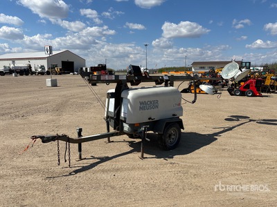 2011 Wacker Neuson منارة (Inoperable)