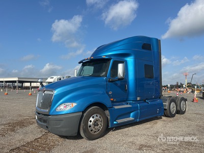 2021 International LT625 6x2 Cabeza Tractora Cabina Dormitorio