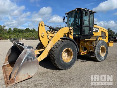 2019 Cat 926M Pala gommata