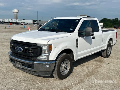 2022 Ford F-250 XL 4x2 Extended Cab Pickup