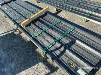 Quantity of 2025 Kit Containers Steel R Panel その他 - 店舗 & 倉庫 (Unused)