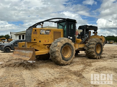 2017 Cat 545D 4x4 Disboscatore