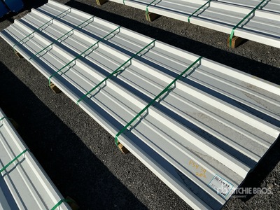 Quantity of 2025 Kit Containers Steel R Panel その他 - 店舗 & 倉庫 (Unused)