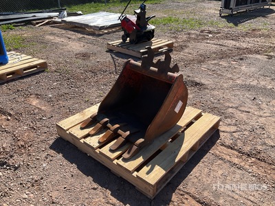 SSTA 22 in Q/C Digging Graafmachine Bak
