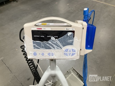CasMed 740 Patient Vital Signs Monitor