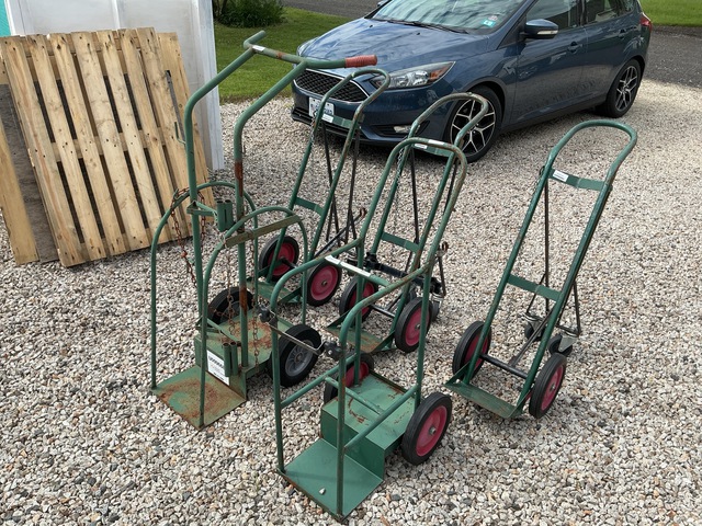 Quantity of (5) Gas Cylinder Carts Quantity of (5) Gas Cylinder Carts