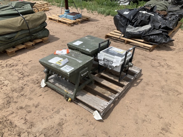 (1) Drash Power Distribution Unit & (2) M40 Electrical Distribution Systems (1) Drash Power Distribution Unit & (2) M40 Electrical Distribution Systems