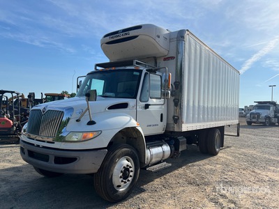 2017 International 4300 4x2 Camions réfrigérés