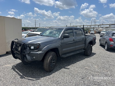 2013 Toyota Tacoma 4x4 Crew Cab Pickup
