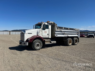 2007 Kenworth T800 6x4 T/A Dump Truck