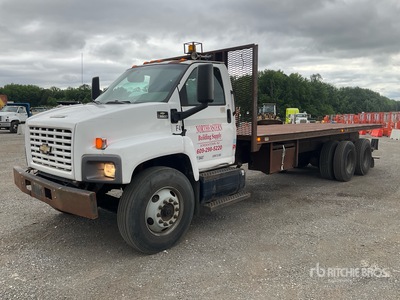 2005 Chevrolet C8500 6x4 Flatbed Truck