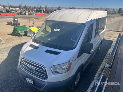 2015 Ford Transit 150 Passenger Van