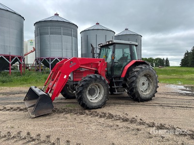 1995 Massey Ferguson 8120 4WD Tractor