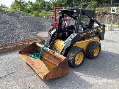 1996 New Holland LX665 Skid Steer Loader (Inoperable)