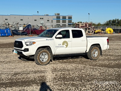 2020 Toyota Tacoma 4x4 Extended Cab Pick Up