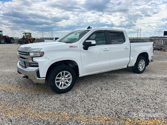 2020 Chevrolet Silverado 1500 4x4 Crew Cab Pickup