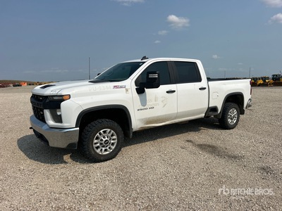 2023 Chevrolet Silverado 2500HD 4x4 Crew Cab Pickup