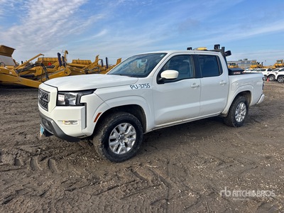 2022 Nissan Frontier SV 4x4 Crew Cab Pickup
