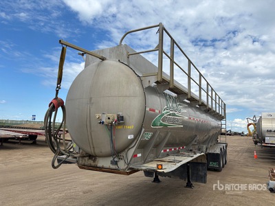 2013 Lazer 43000 L Tri/A Tanker Trailer