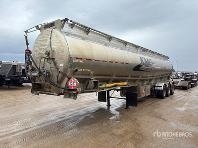 2011 Advance 46000 L Tri/A Tanker Trailer