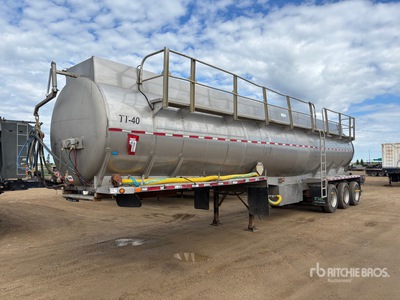 2012 Lazer 44000 L Tri/A Tanker Trailer