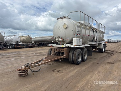 2012 Heil 32176 L Quad/A Turntable Tanker Trailer