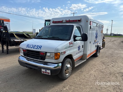 2006 Ford E-350 4x2 Ambulans