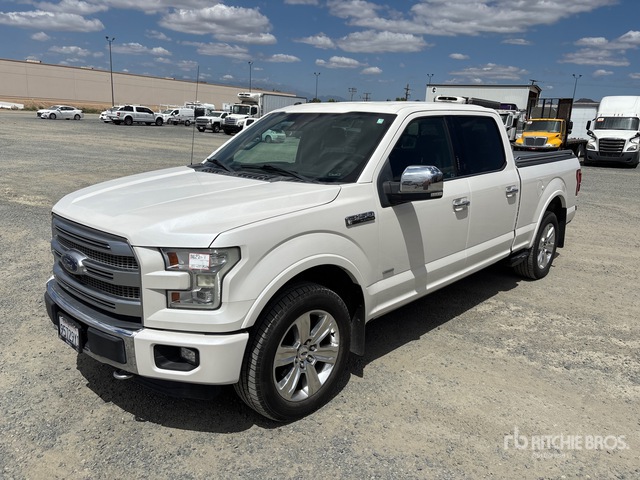2016 Ford F-150 Platinum 4x4 Crew Cab Pickup