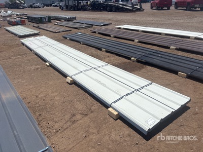 Quantity of (70) 20 ft x 3 ft White Metal Roof Panels Materiale edile (Unused)
