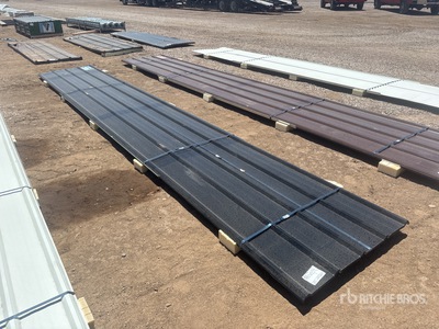 Quantity of (20) 20 ft x 3 ft Black Metal Roof Panels Materiale edile (Unused)