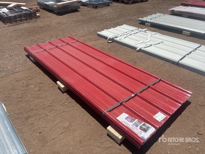 Quantity of (30) 8 ft x 3 ft Red Polycarbonate Roof Panel Materiale edile (Unused)