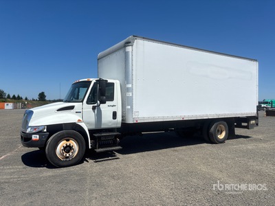 2014 International 4300 4x2 Van Truck