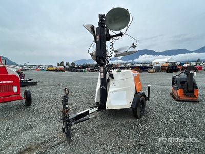 2019 Generac MLT6SK Solar Tour d'éclairage