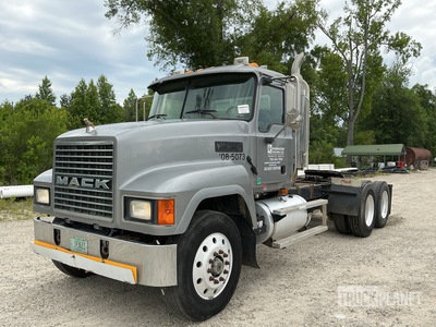 2004 Mack CH613 T/A Day Cab Truck Tractor