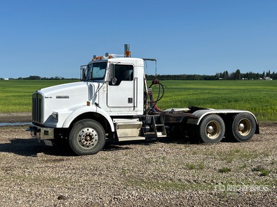 1998 Kenworth T800B 6x4 T/A Day Cab Truck Tractor