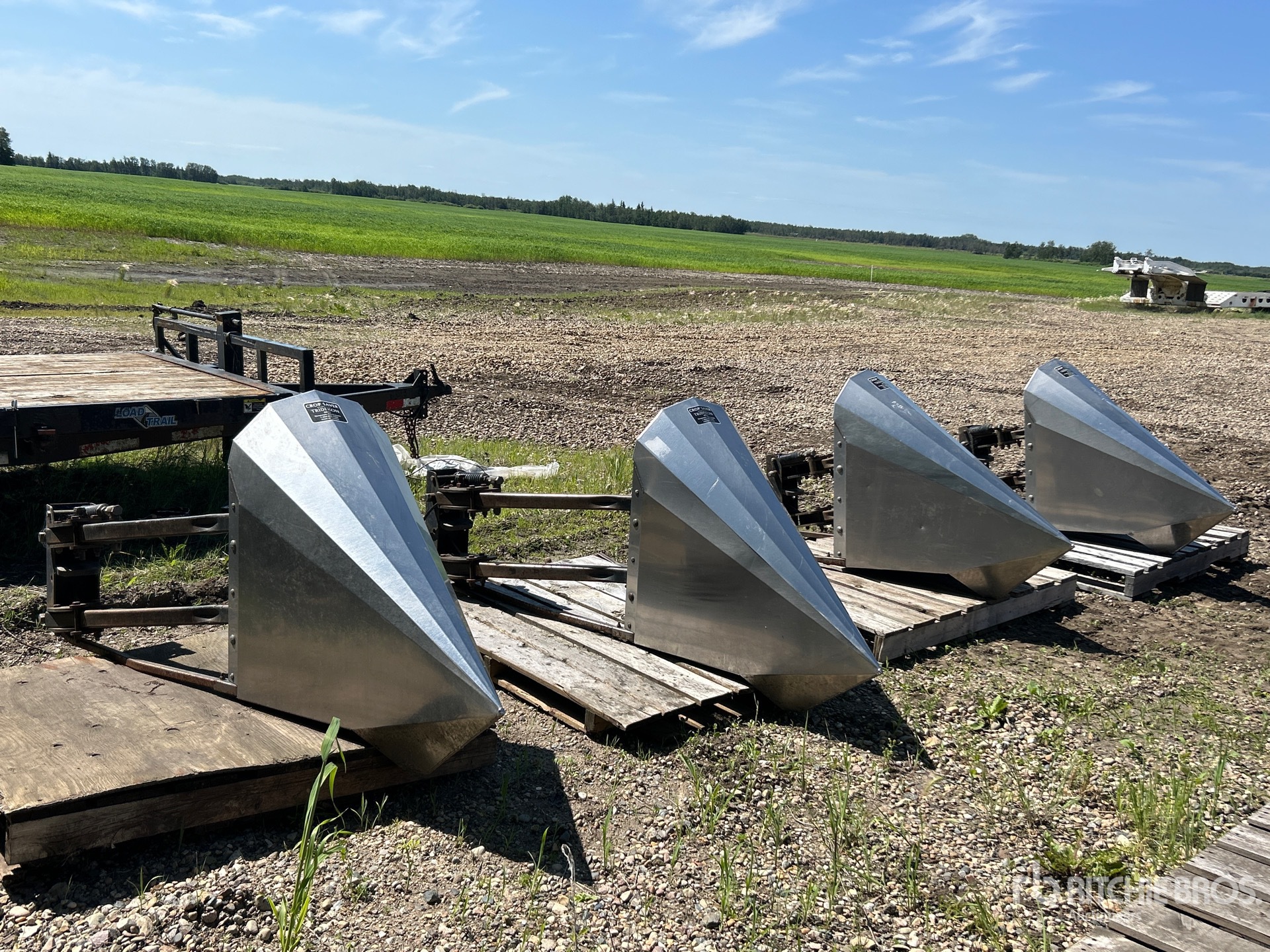 Quantity of (4) Tridekon Crop Dividers - Fits Case 3330 Sprayer