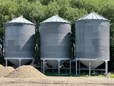 Westeel +/- 2100 bu 6 Ring Hopper Trémie à grains