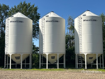 Wheatland +/- 4000 bu Smooth Wall Hopper Trémie à grains