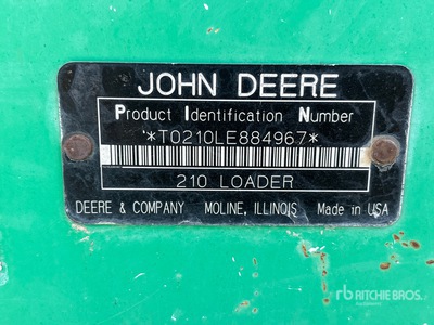 2005 John Deere 210LE Chargeuse paysagisme