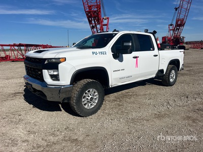 2022 Chevrolet Silverado 2500HD WT 4x4 Crew Cab Pickup