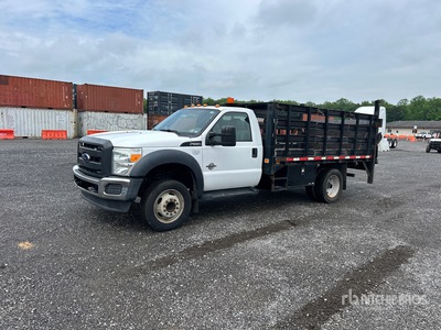 2016 Ford F-550 XL 4x2 Flatbed Truck